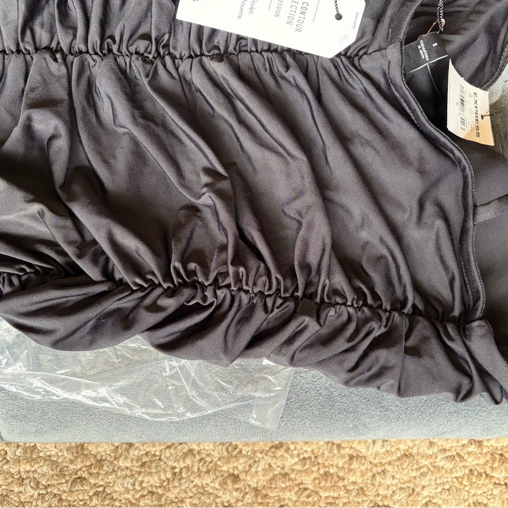 NWT EXPRESS RUCHED BODY CONTOUR BODYSUIT - Picture 3 of 6